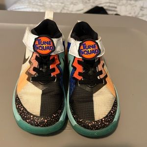 Tune Squad Nikes!!! Size 11c!! Lightly used!